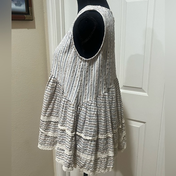Paisley Vine Womens Top Sz L Striped Gray Cream Sleeveless Ruffle Lace Baby Doll - Picture 5 of 8